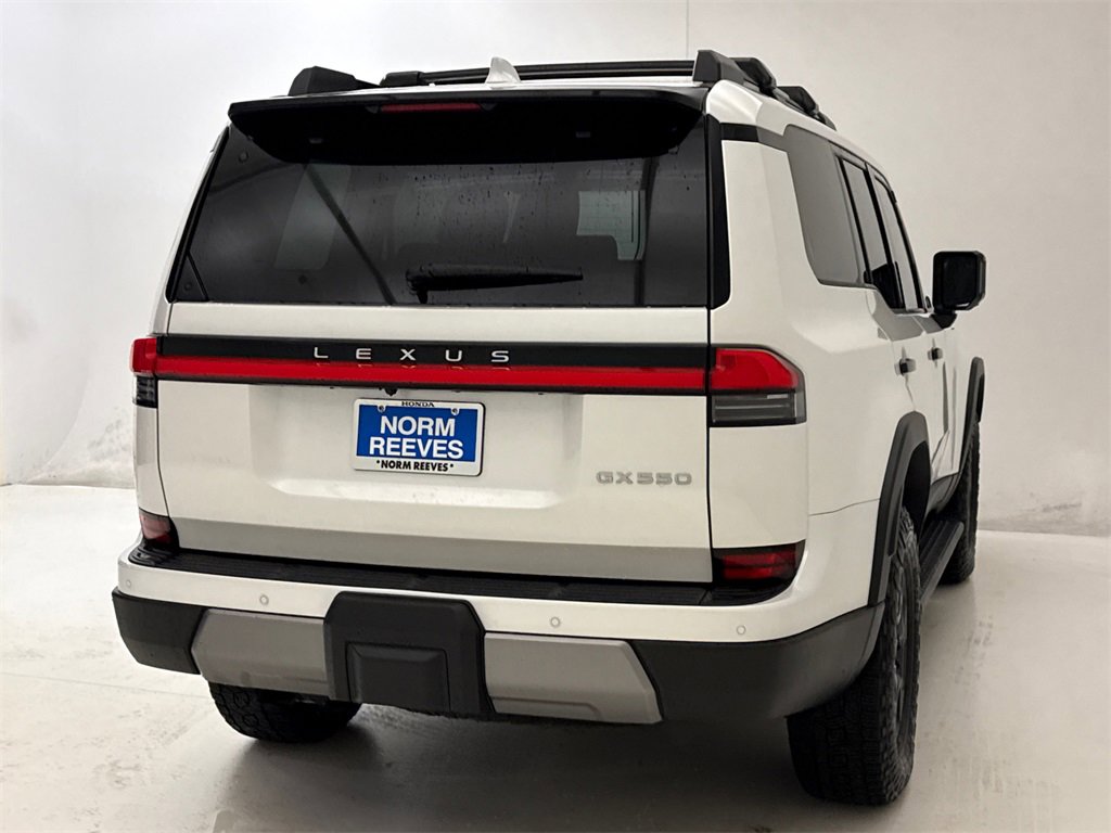 Used 2024 Lexus GX 550 image 9
