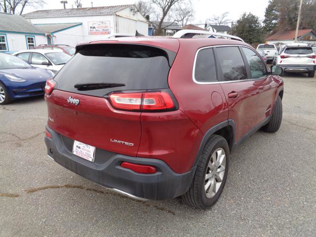 Used 2017 Jeep Cherokee Limited AWD/4WD image 15