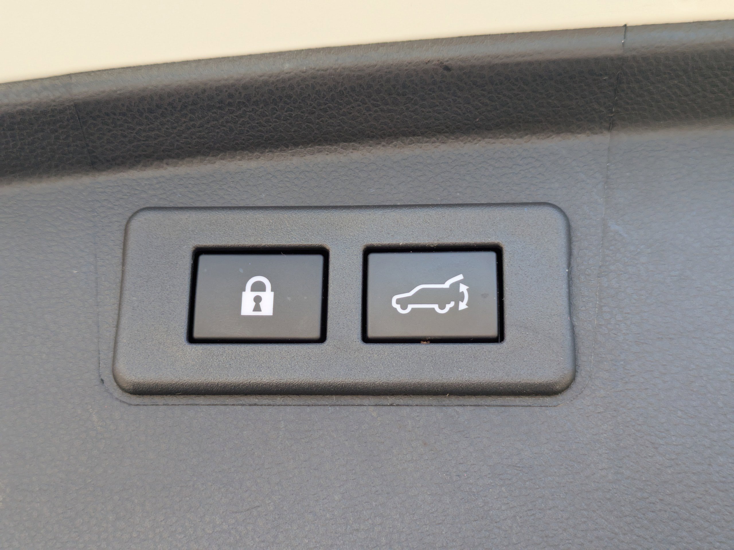 Used 2023 Subaru Outback Limited XT image 14