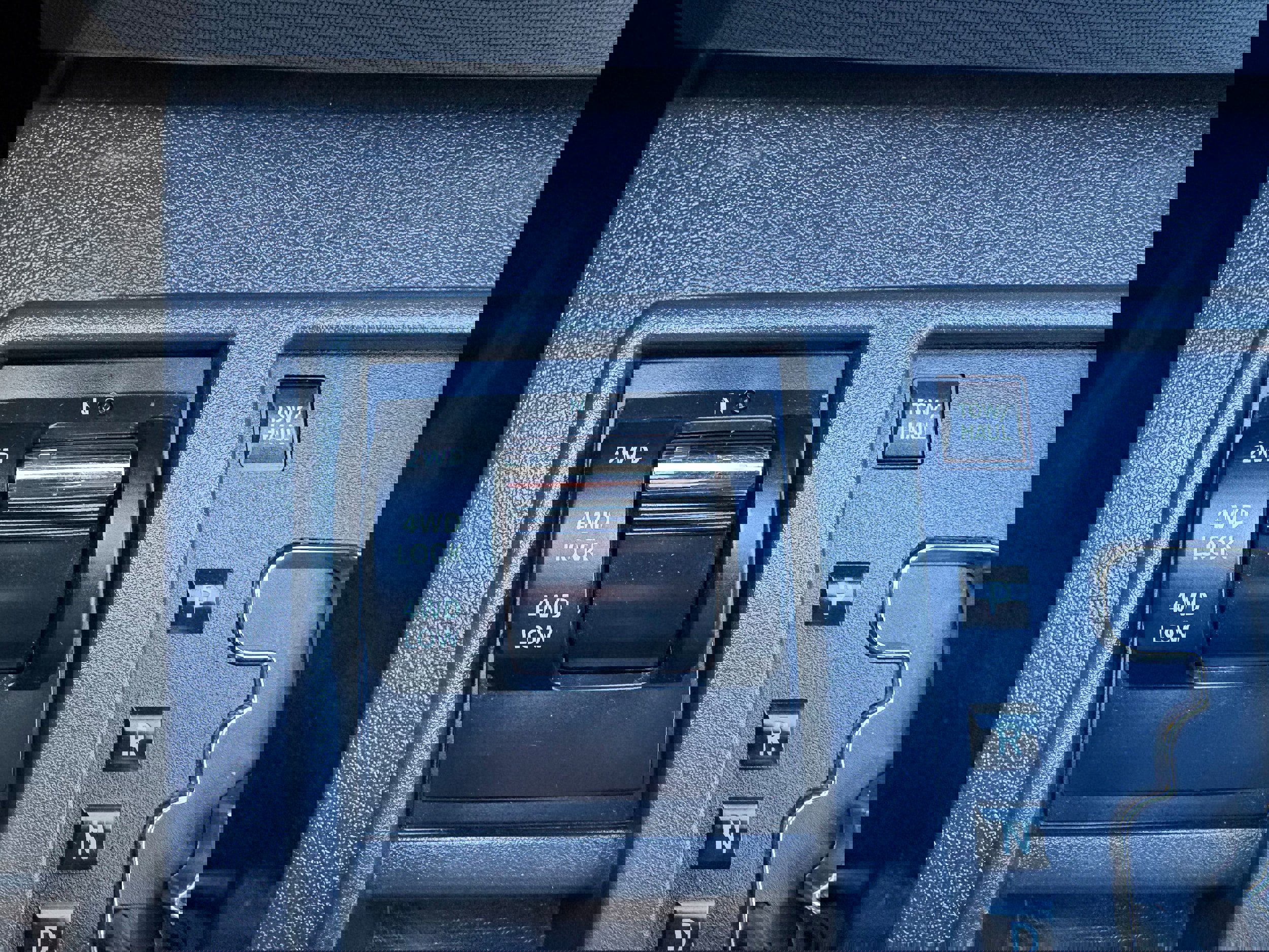 Used 2011 Jeep Liberty Sport image 31