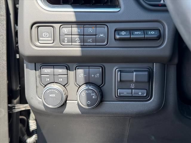 Certified 2023 Chevrolet Tahoe Premier w/ Advanced Technology Package AWD/4WD image 18