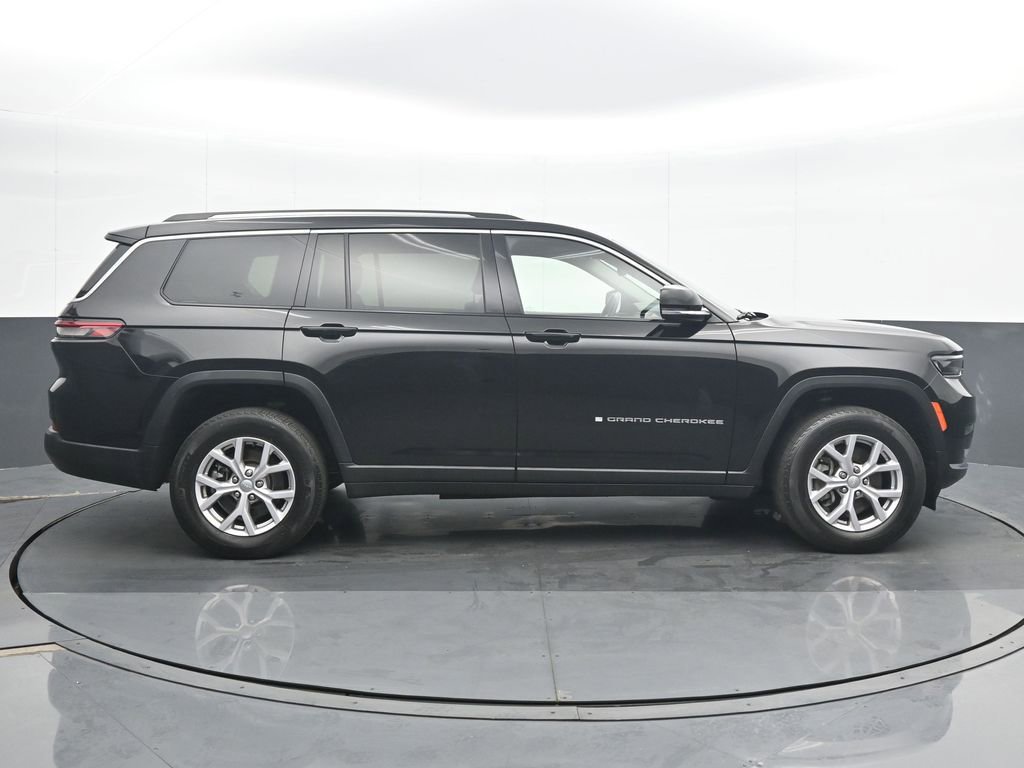 Used 2022 Jeep Grand Cherokee L Limited image 7