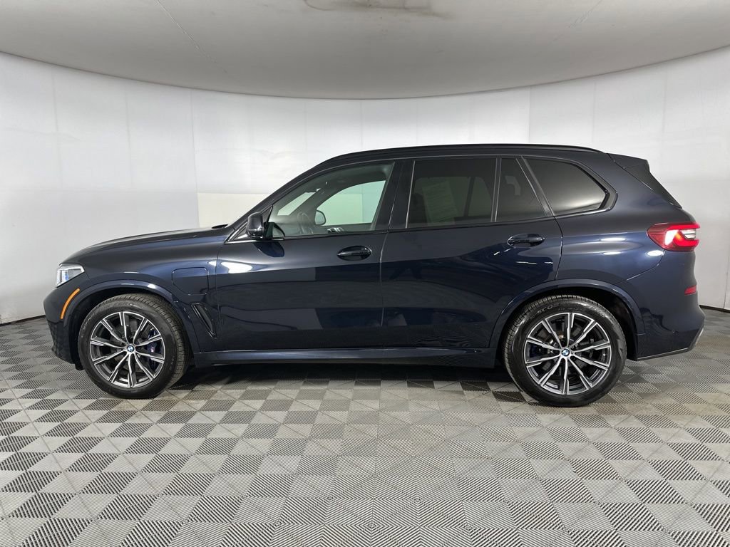 Used 2021 BMW X5 xDrive45e w/ M Sport Package image 6