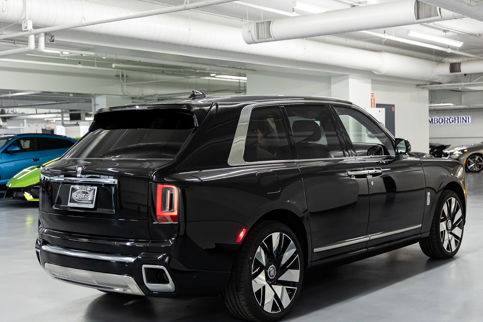 New 2026 Rolls-Royce Cullinan AWD/4WD image 6