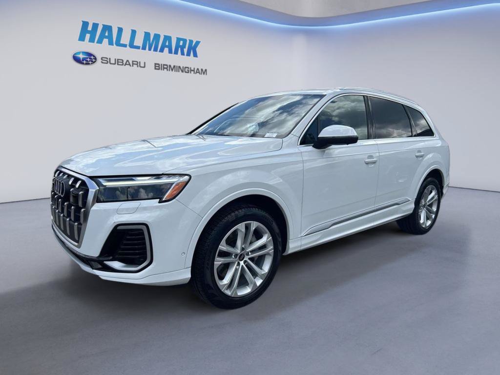 Used 2025 Audi Q7 3.0T Premium Plus AWD/4WD image 5