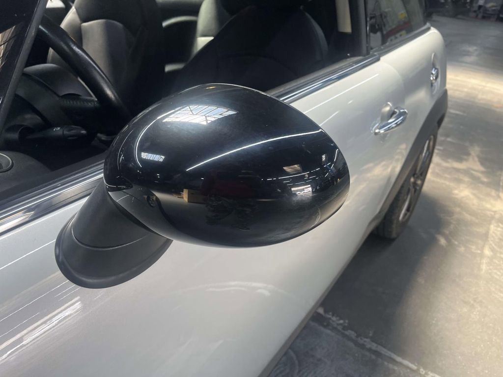 Used 2012 MINI Cooper S FWD image 9