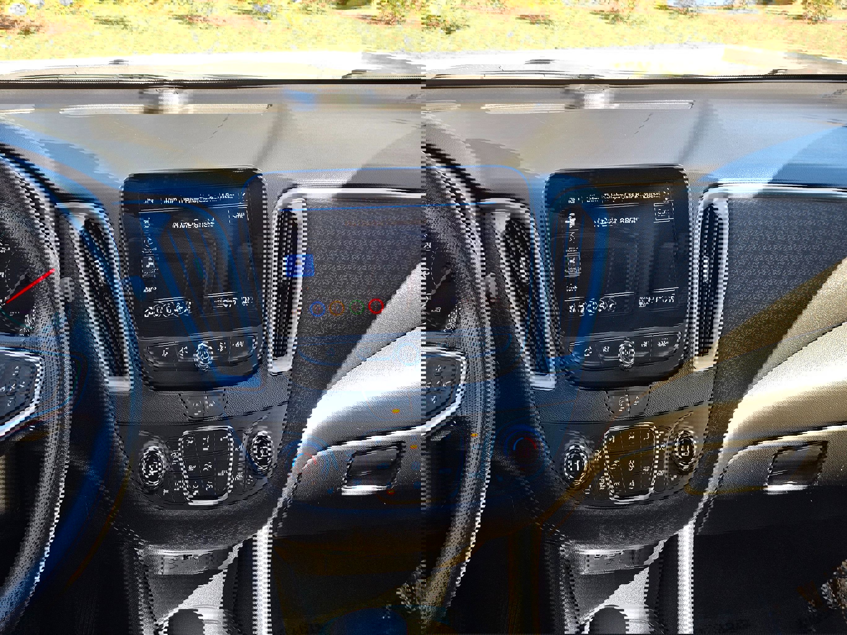 Used 2023 Chevrolet Malibu LT image 19