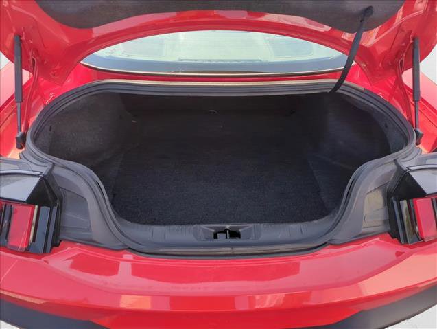 Used 2024 Ford Mustang Premium image 5