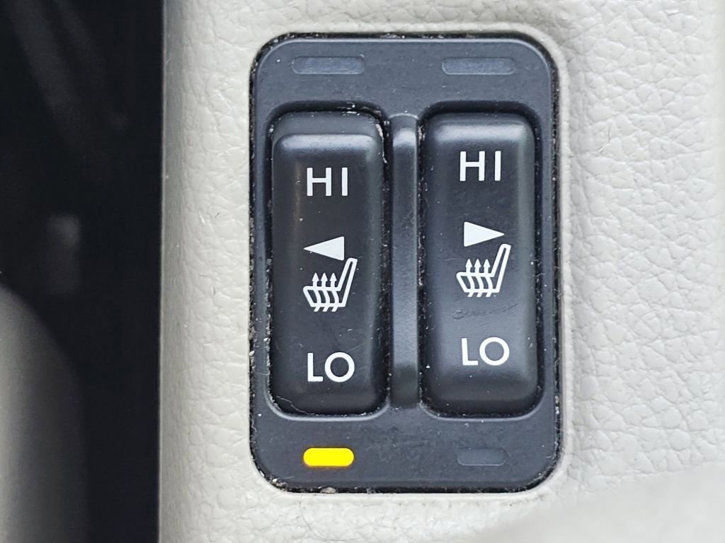 Used 2014 Subaru Impreza 2.0i Premium w/ All-Weather Package w/CVT image 12