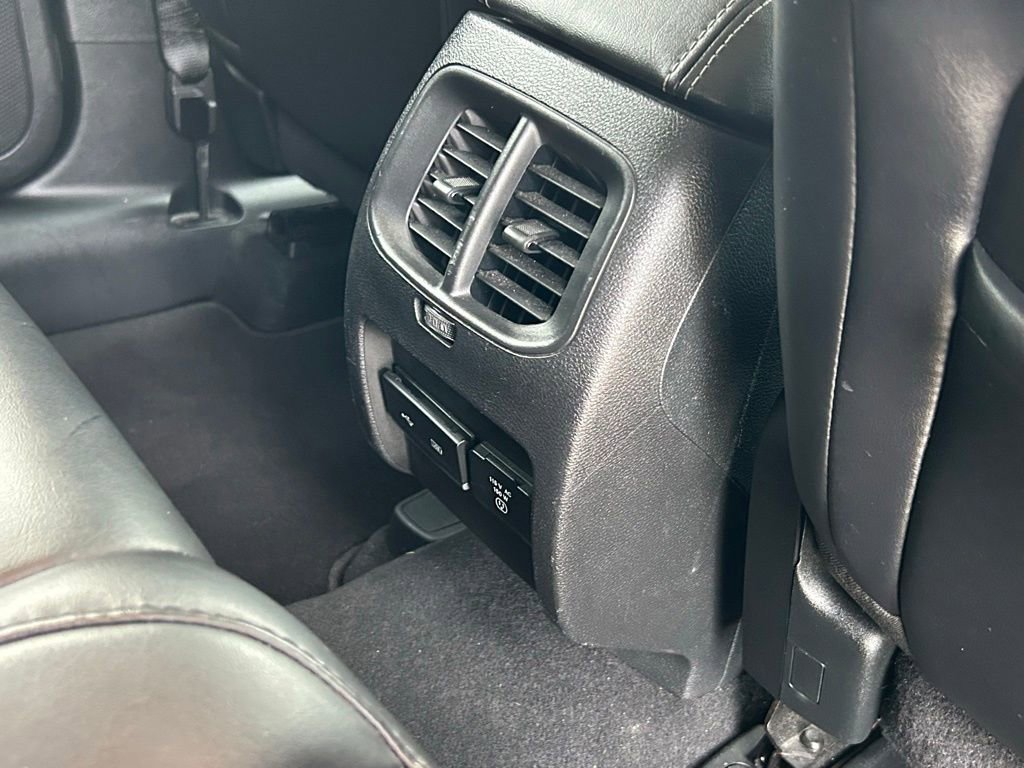 Certified 2019 Jeep Cherokee Limited image 38