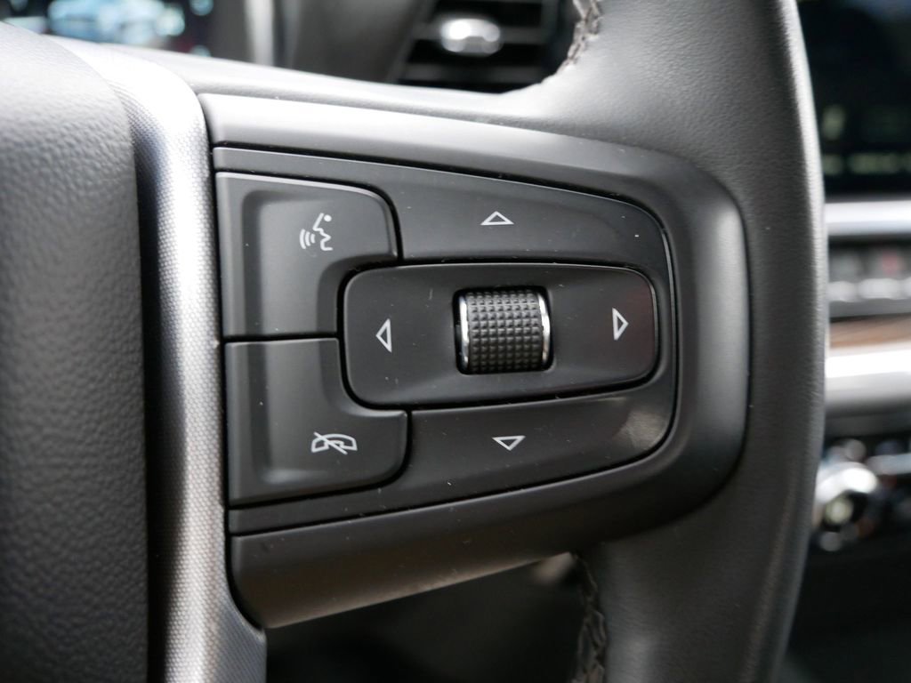 Used 2023 GMC Sierra 1500 SLE AWD/4WD image 25