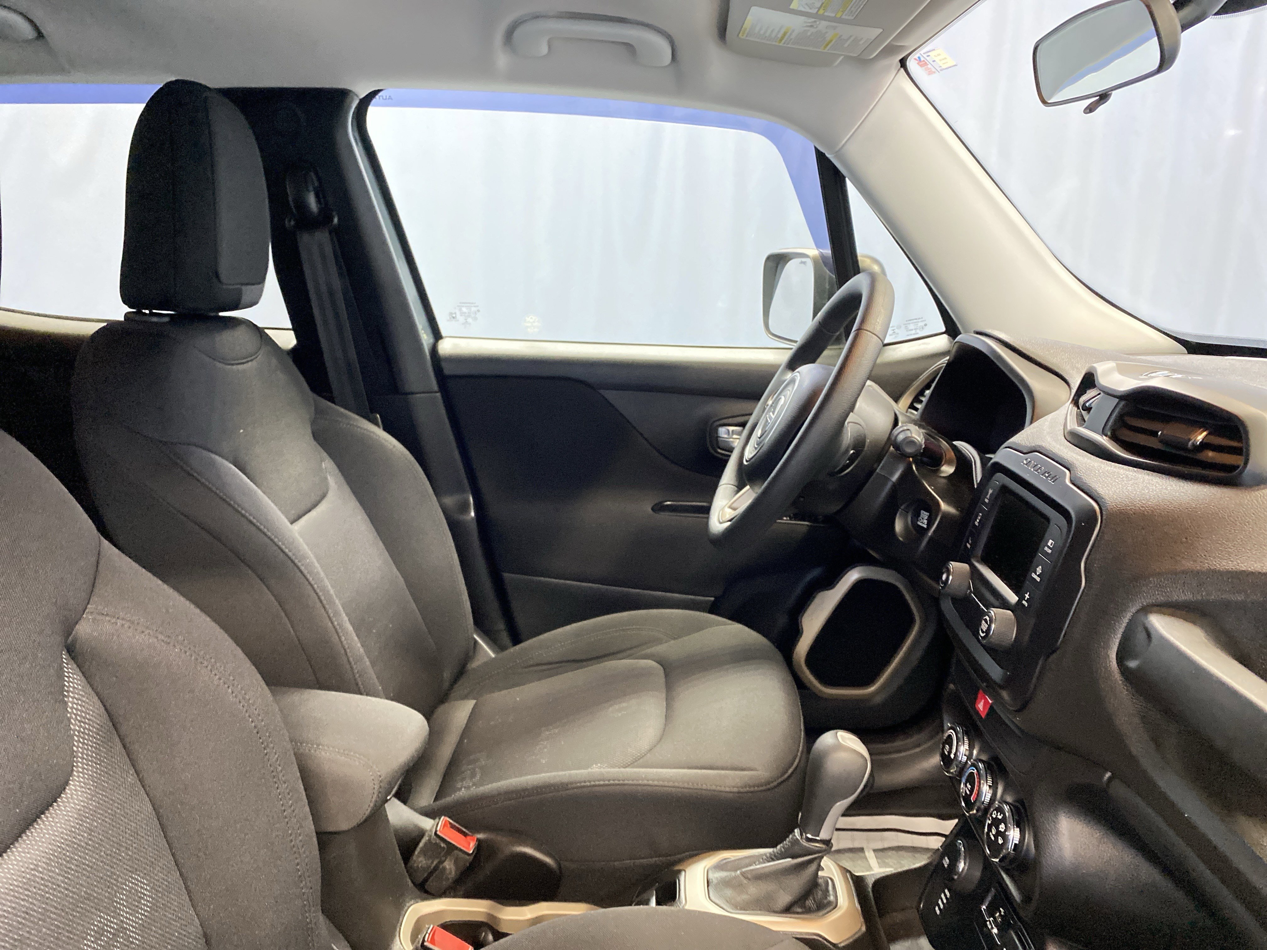 Certified 2017 Jeep Renegade Sport w/ Power & Air Group image 39