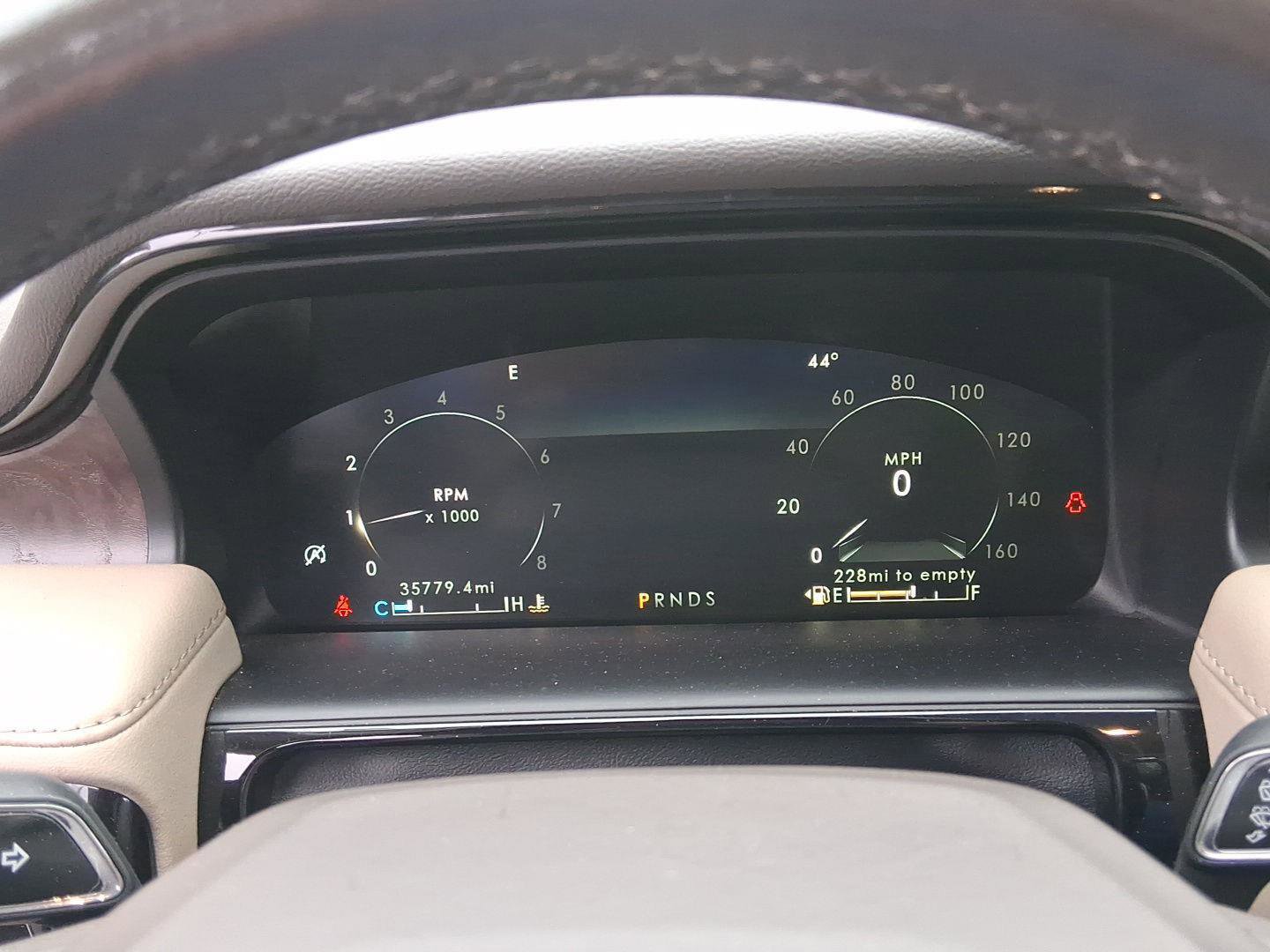 Used 2022 Lincoln Nautilus Reserve image 9