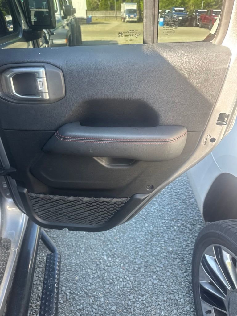 Used 2019 Jeep Wrangler Unlimited Rubicon AWD/4WD image 8