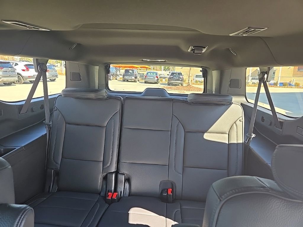 Used 2022 GMC Yukon XL Denali image 34