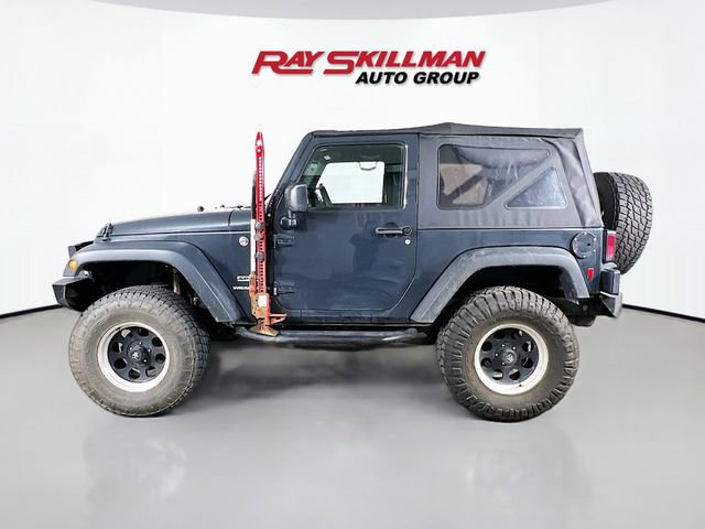 Used 2017 Jeep Wrangler Sport image 4