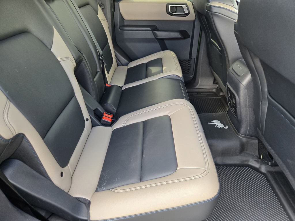 Used 2024 Ford Bronco Wildtrak AWD/4WD image 30