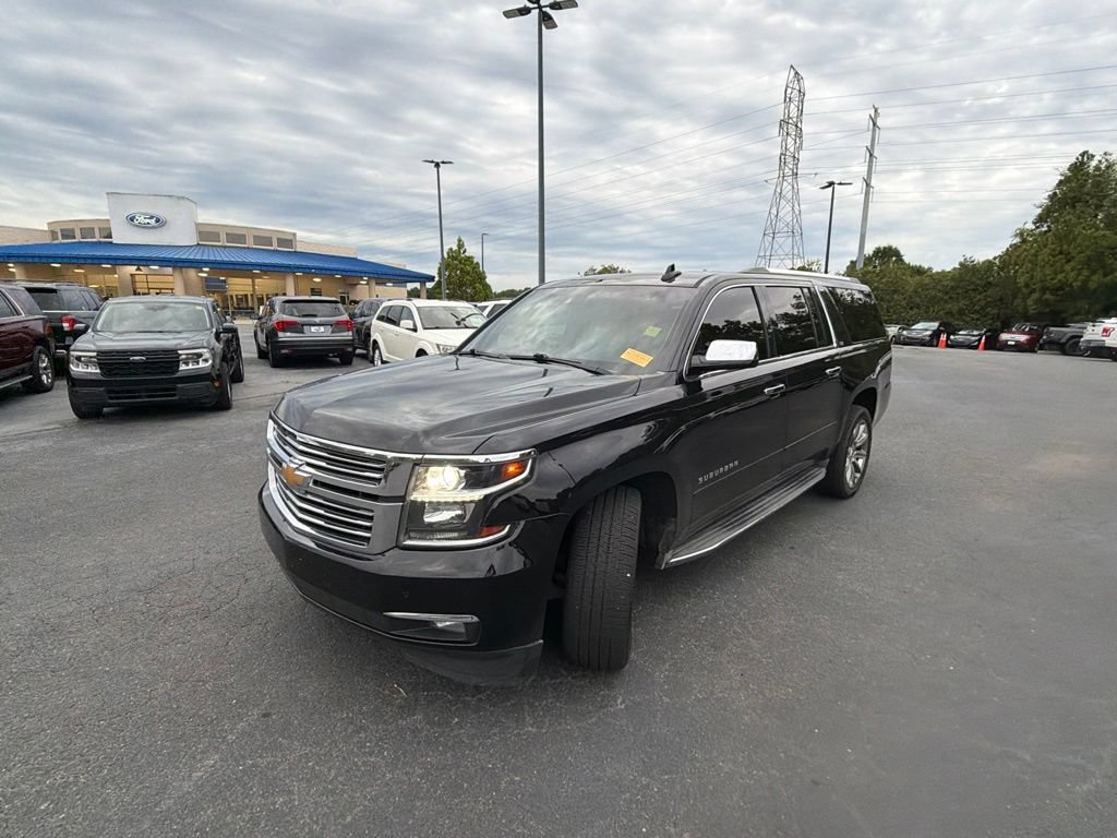 Used 2015 Chevrolet Suburban LTZ RWD image 21