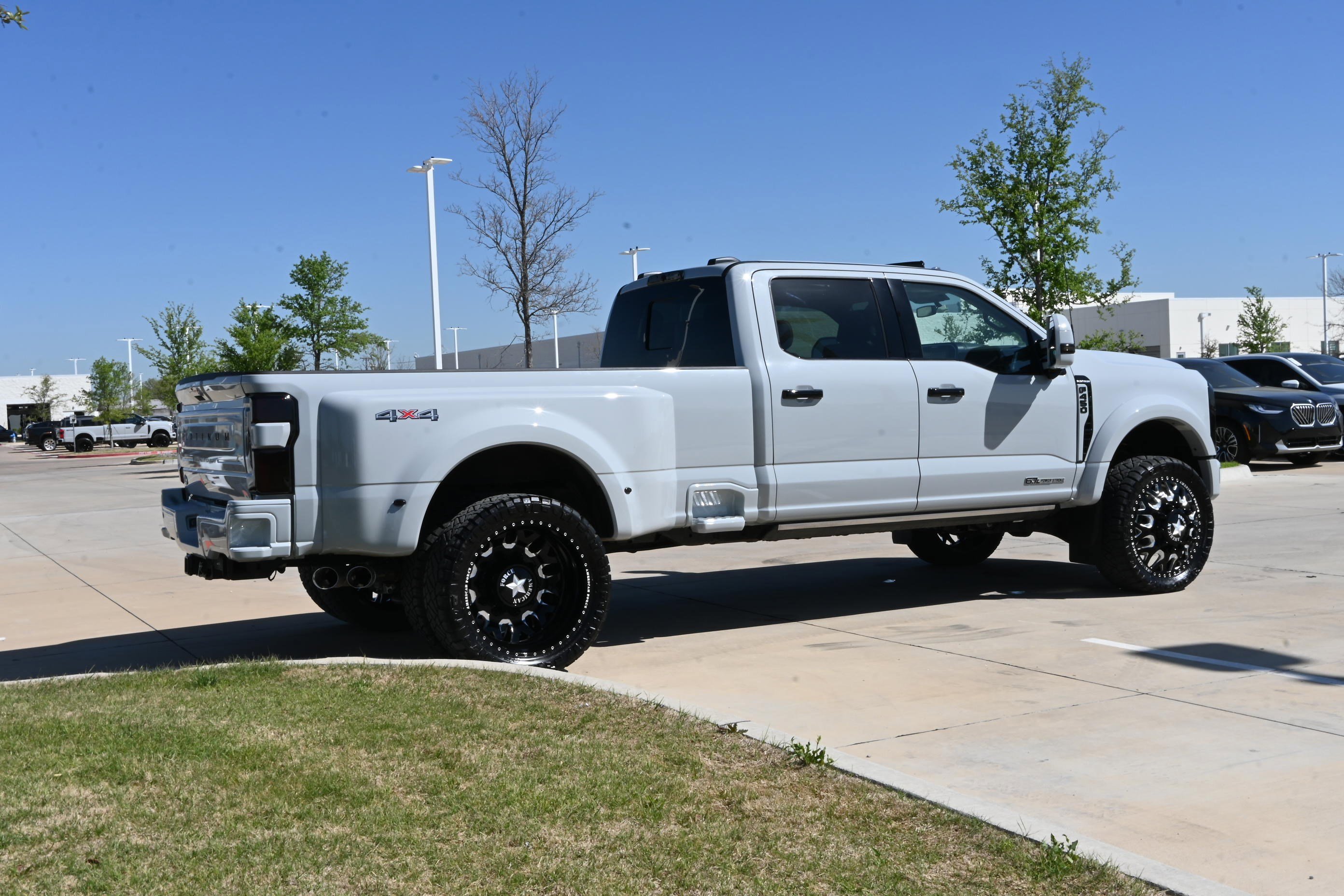 Used 2026 Ford F450 Platinum w/ Platinum Plus Package image 9