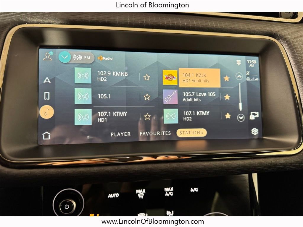 Used 2023 Land Rover Range Rover Evoque R-Dynamic S AWD/4WD image 45