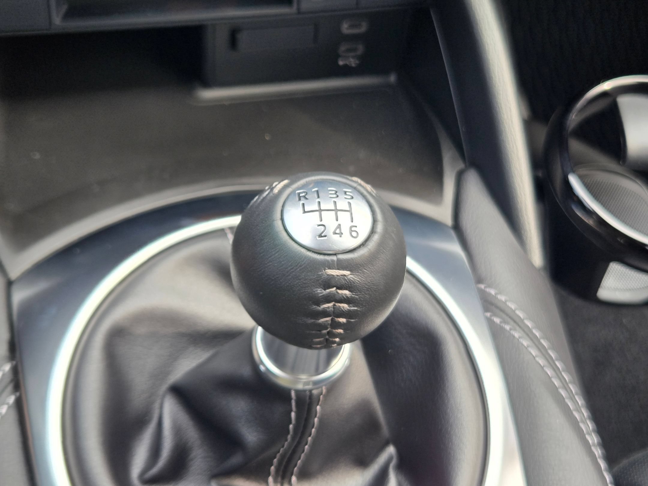 Used 2025 MAZDA MX-5 Miata Grand Touring w/ Weather Package RWD image 18