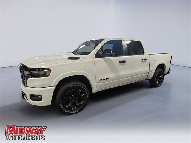 New 2026 RAM 1500 4x4 Crew Cab