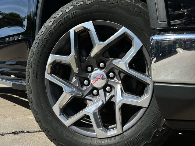 Used 2023 GMC Sierra 1500 SLT AWD/4WD image 10