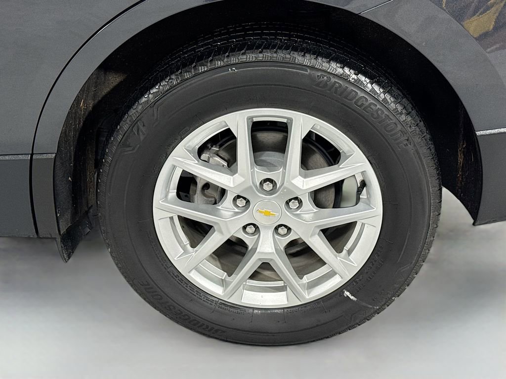 Used 2022 Chevrolet Equinox LT AWD/4WD image 11