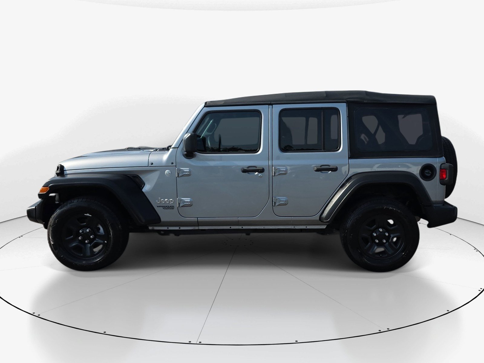Used 2021 Jeep Wrangler Unlimited Sport AWD/4WD image 6