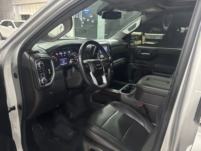 Used 2022 GMC Sierra 1500 SLT w/ SLT Premium Package AWD/4WD image 11