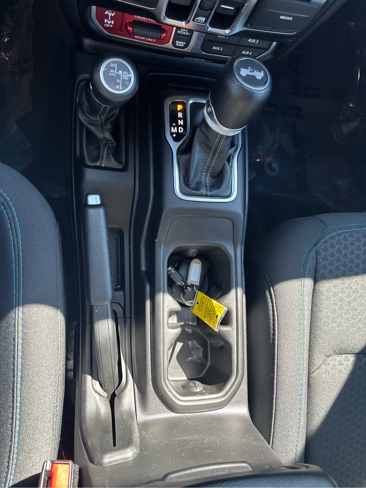 Used 2024 Jeep Wrangler Unlimited Rubicon 4xe w/ Technology Group image 17