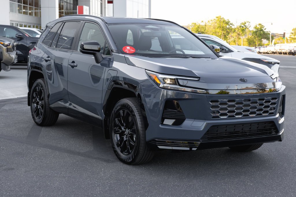 New 2026 Toyota RAV4 SE AWD/4WD image 3