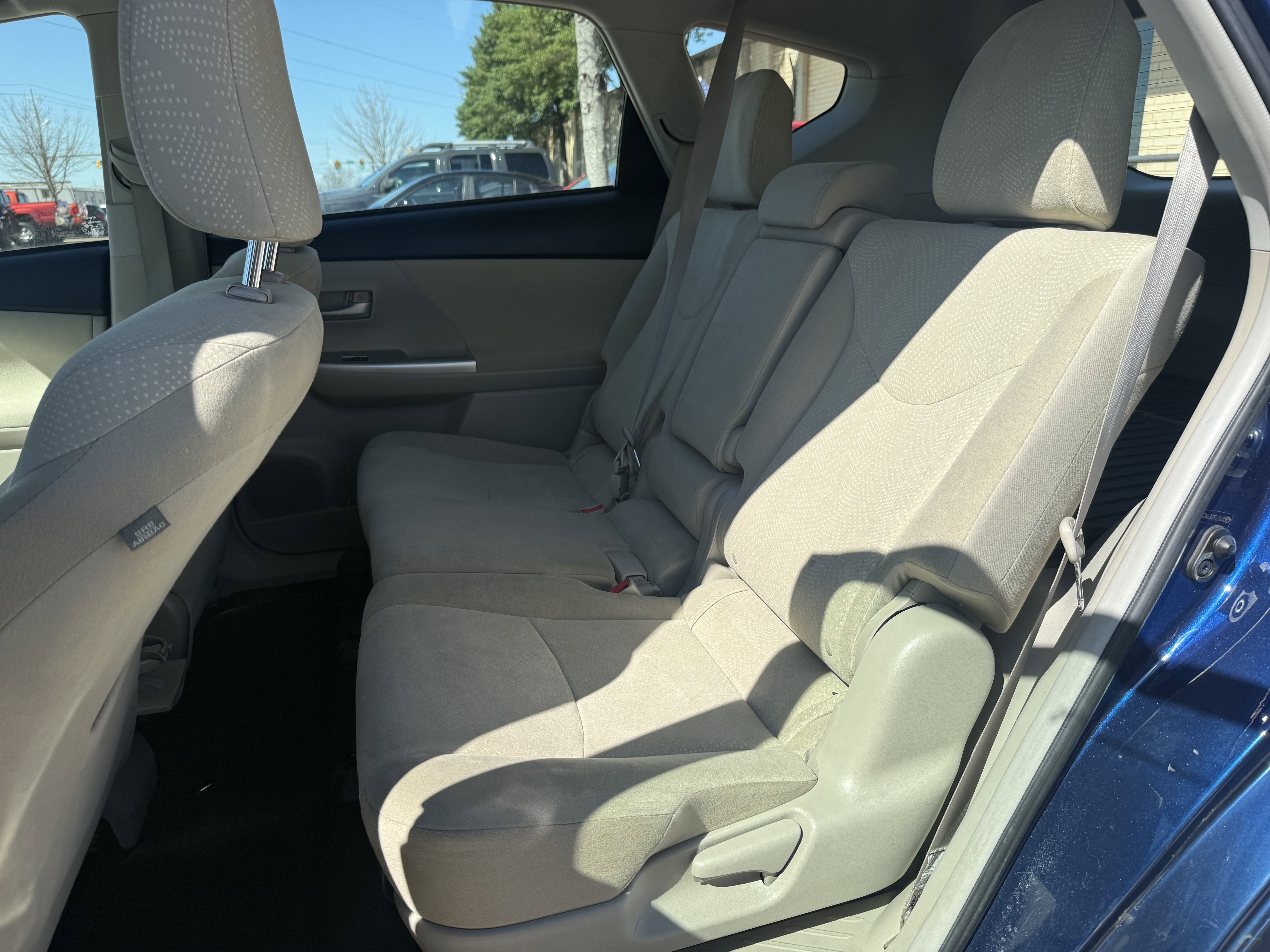 Used 2012 Toyota Prius V Two image 10