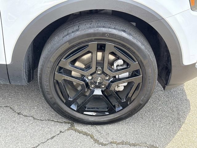 Used 2023 Kia Telluride SX X-Line image 7