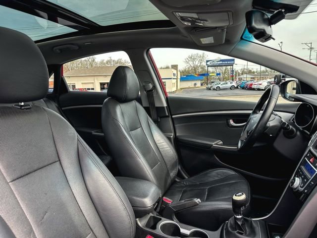 Used 2013 Hyundai Elantra GT w/ Style Pkg image 24