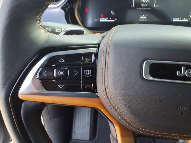 Used 2025 Jeep Grand Cherokee L Summit image 22