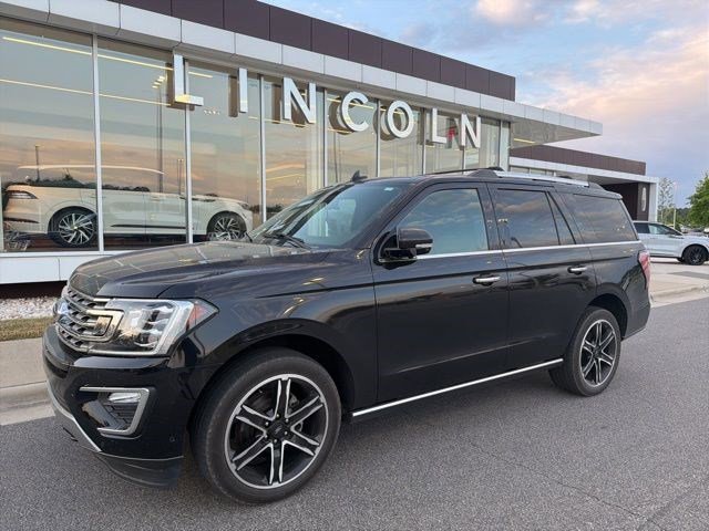 Used 2021 Ford Expedition Limited AWD/4WD image 1