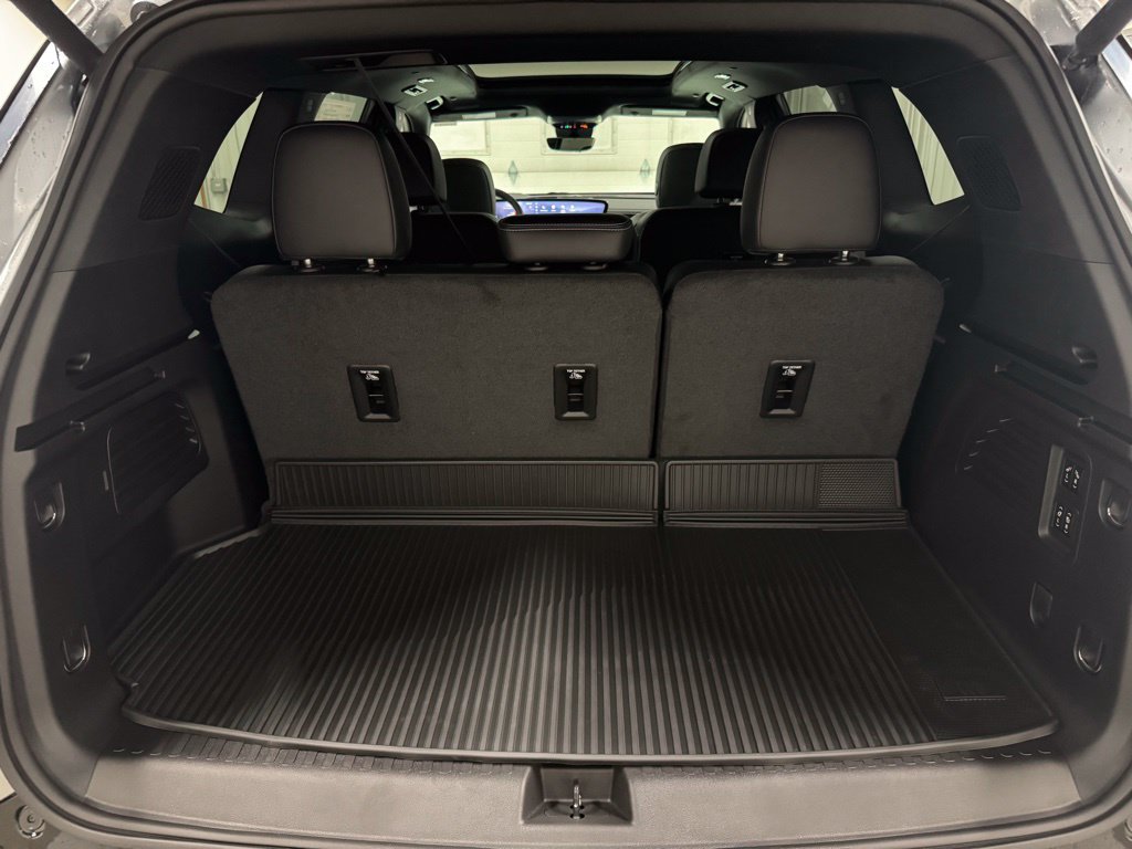 New 2026 Buick Enclave Sport Touring w/ Power Package FWD image 42
