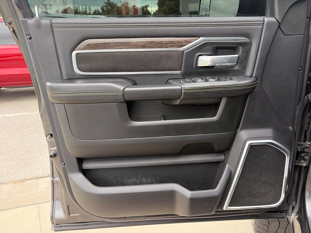 Used 2020 RAM 2500 Laramie w/ Cold Weather Group AWD/4WD image 44