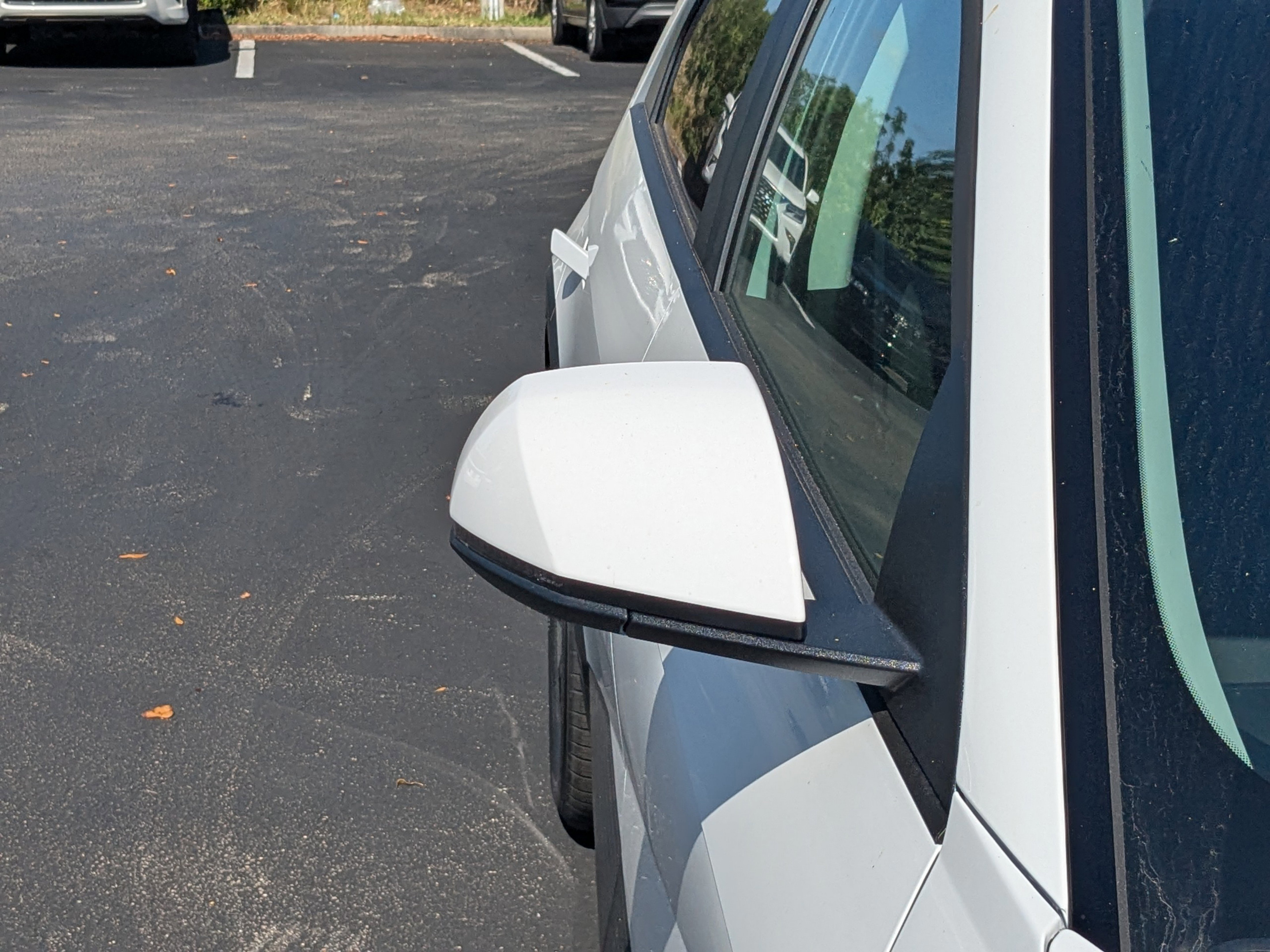 New 2025 Hyundai Ioniq 5 SE image 10