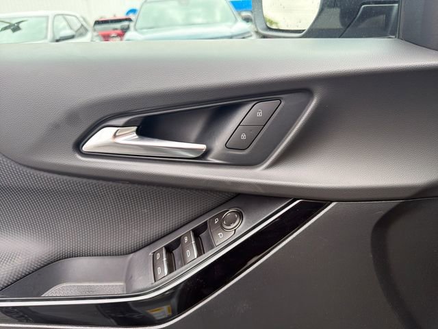 New 2026 Chevrolet Equinox RS w/ Safety and Technology Package FWD image 27
