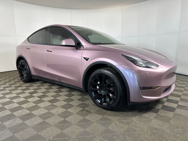 Used 2023 Tesla Model Y Long Range image 2
