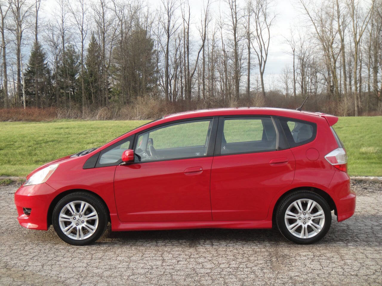 Used 2011 Honda Fit Sport image 5