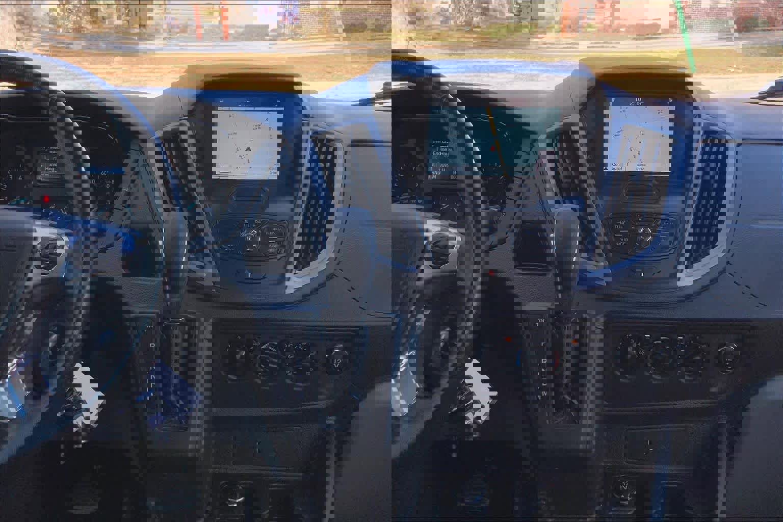 Used 2016 Ford Transit 350 XLT image 7