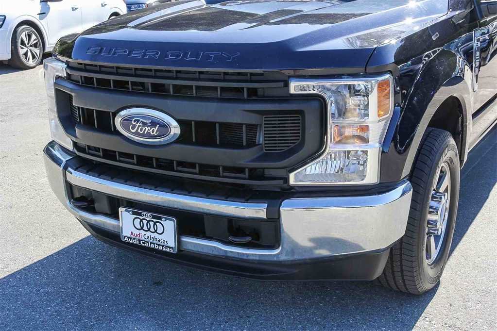 Used 2022 Ford F250 XL w/ Power Equipment Group image 8