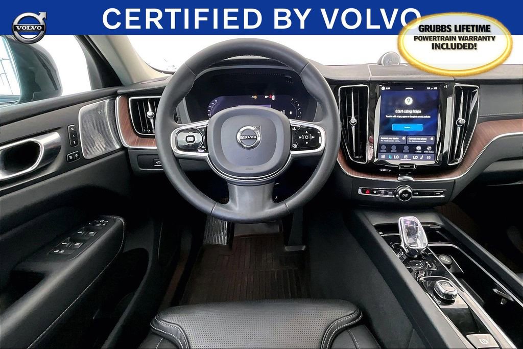Certified 2023 Volvo XC60 B5 Ultimate w/ Protection Package Premier image 8