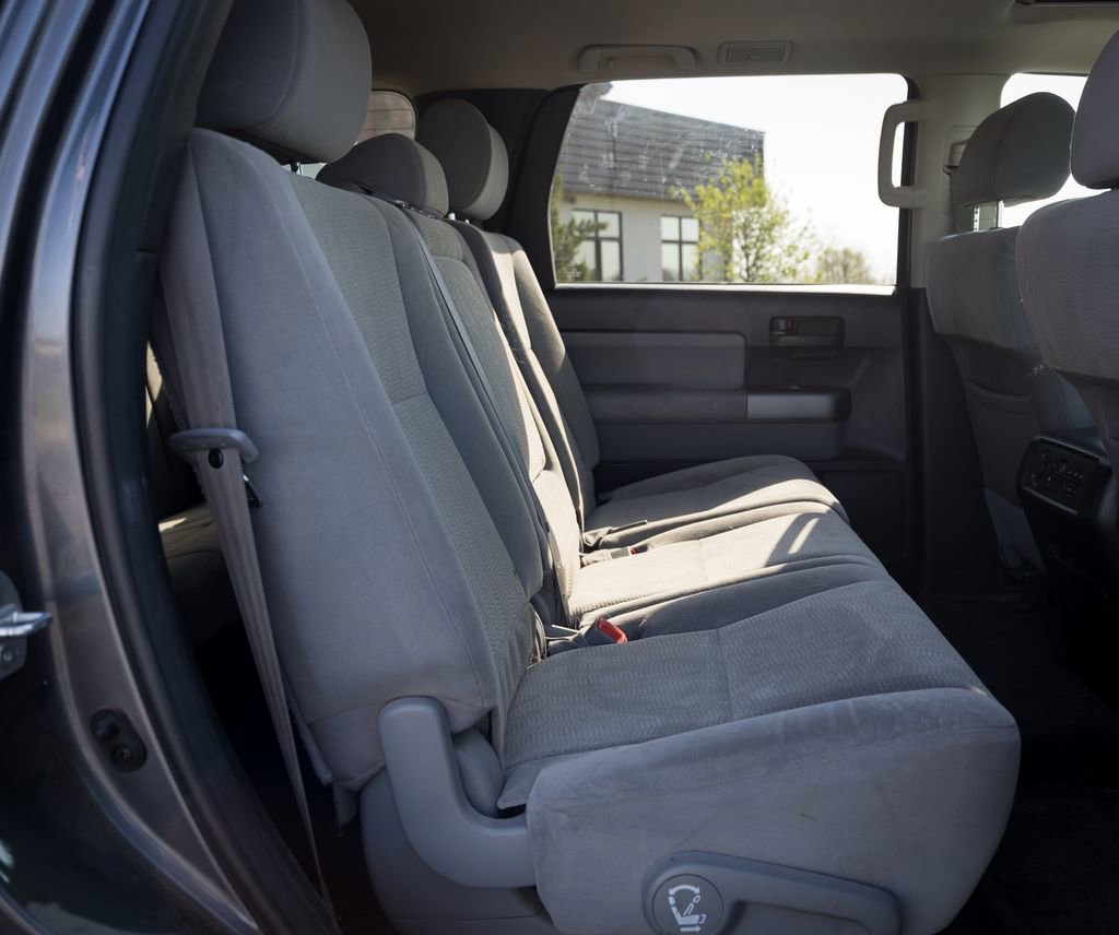 Used 2017 Toyota Sequoia SR5 image 27