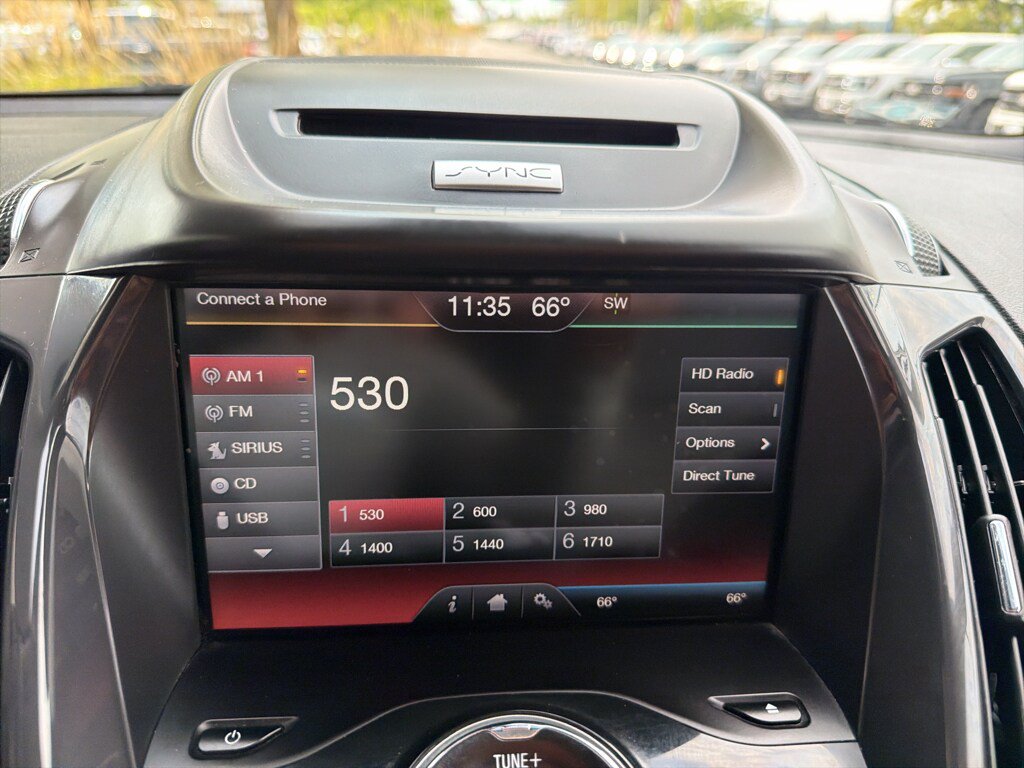 Used 2015 Ford Escape Titanium w/ Canadian Touring Package AWD/4WD image 28
