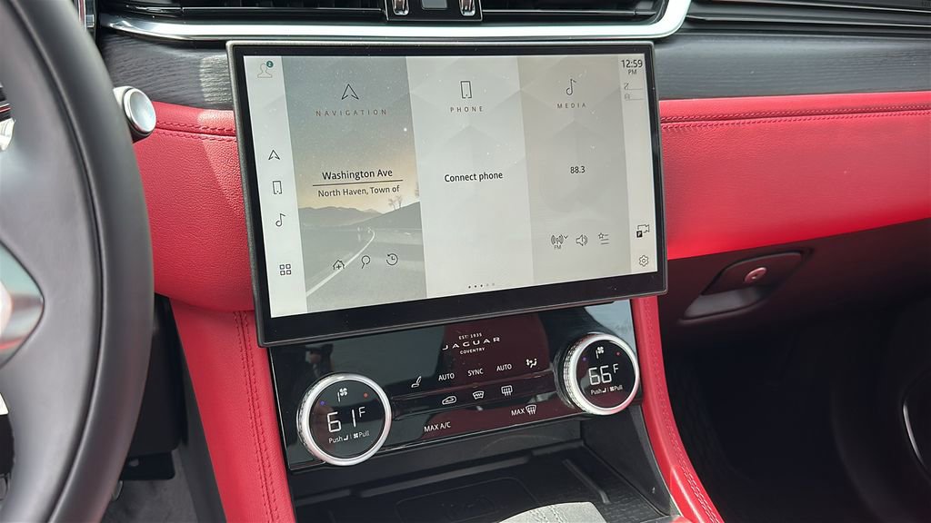 Certified 2025 Jaguar F-PACE R-Dynamic S image 15