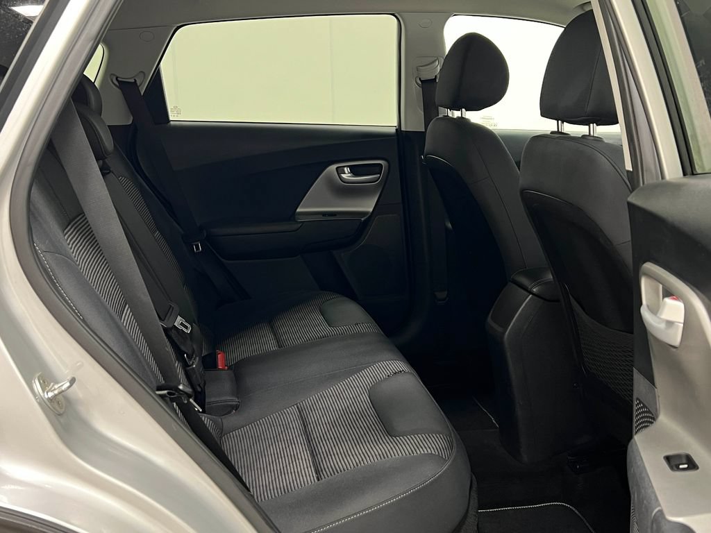 Used 2019 Kia Niro LX FWD image 31